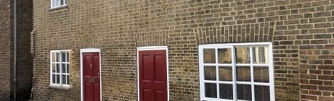 Traditional Re-Pointing of Lime Mortar